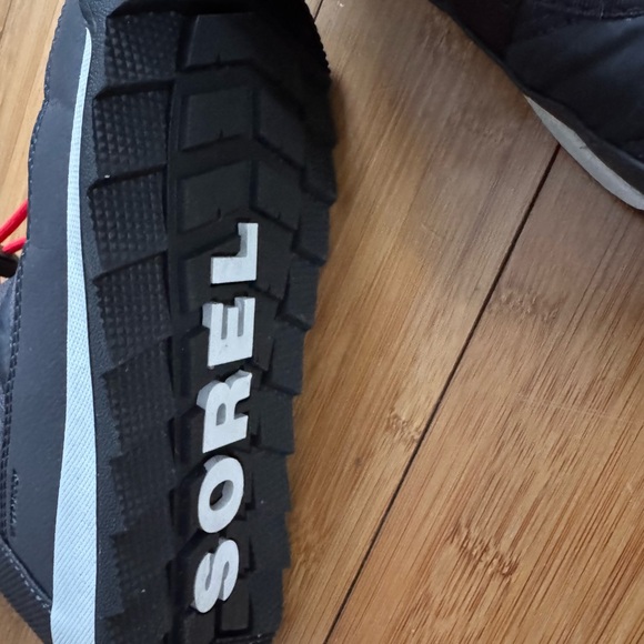 Kids' Sorel Black and Blue Winter Boots - Picture 2 of 3